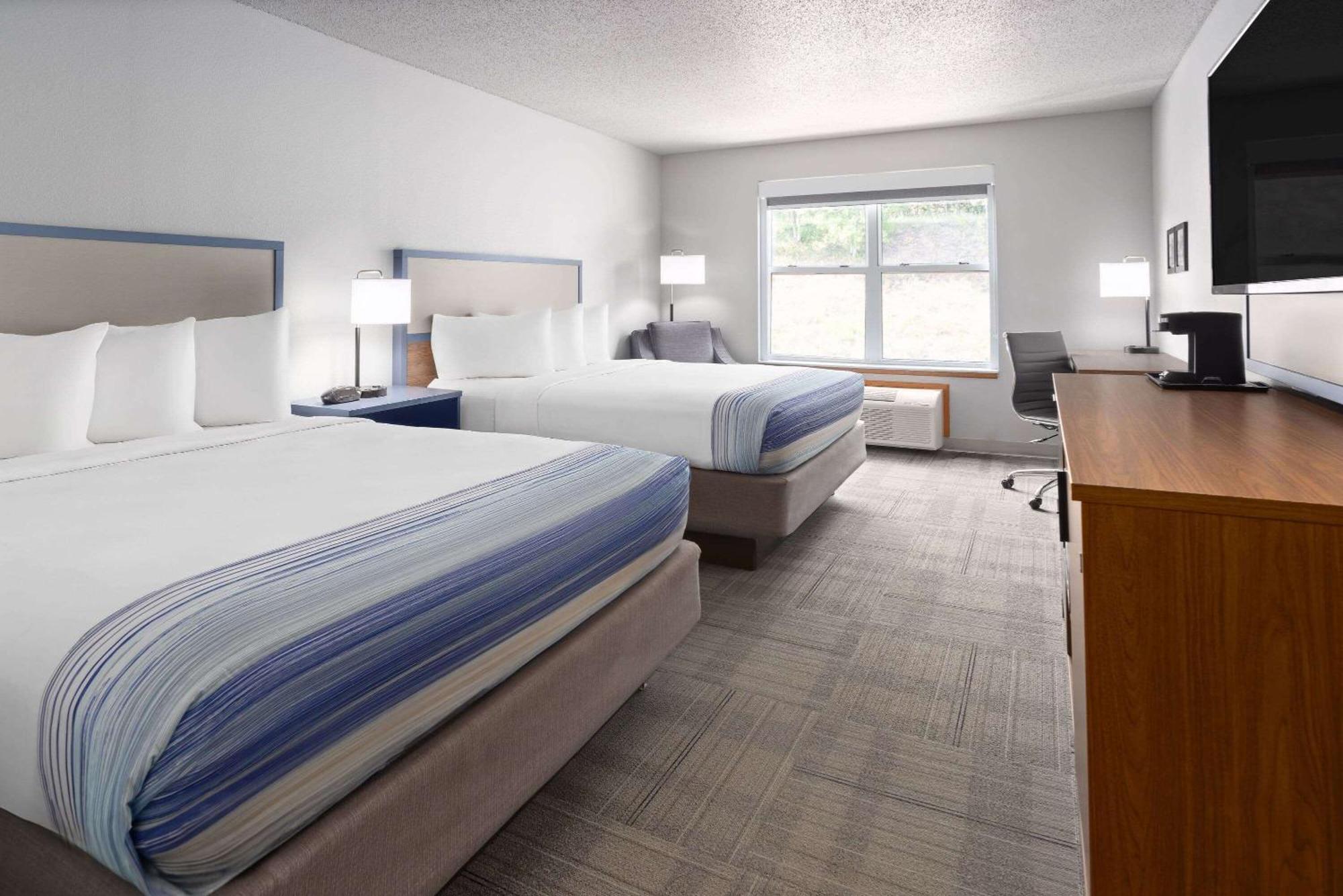 Americinn By Wyndham איירון מאונטיין מראה חיצוני תמונה