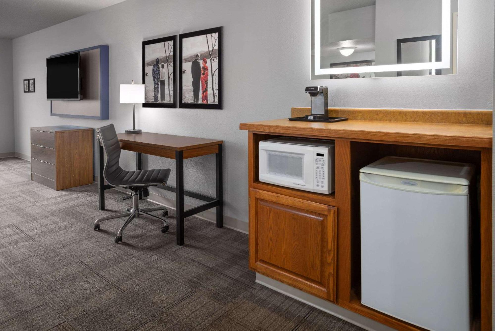 Americinn By Wyndham איירון מאונטיין מראה חיצוני תמונה